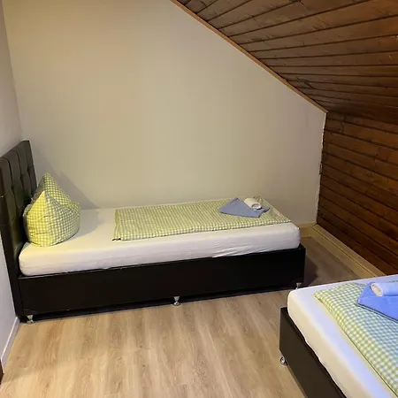 Löwen Gasthof 2*