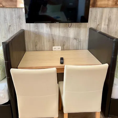 אורחן Loewen 2*