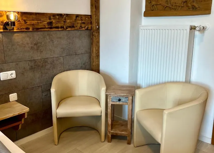Mini-hôtel Loewen 2*