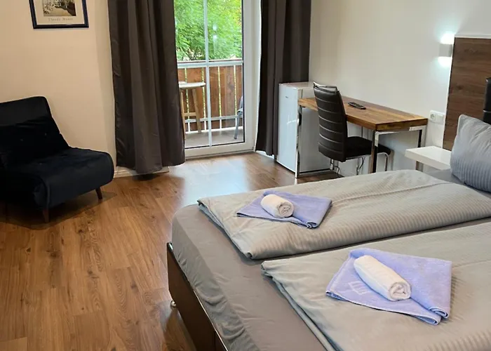 Loewen Mini-hôtel 2*