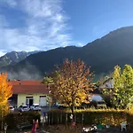 Loewen Inn 2*