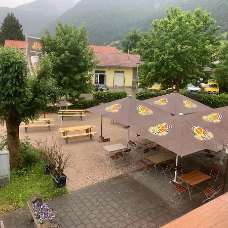 Loewen Inn 2*