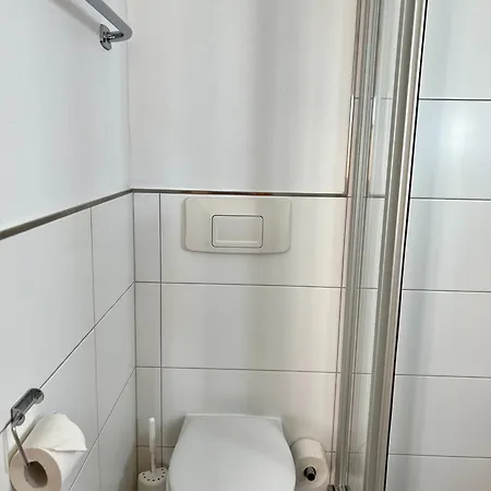 بيت ريفي Loewen 2*